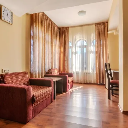 Apartman Exclusive Two-floor 3-bedrooms On The Floor