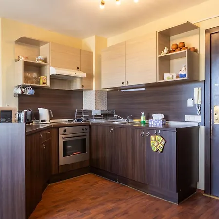 Exclusive Two-floor 3-bedrooms On The Floor Banszko